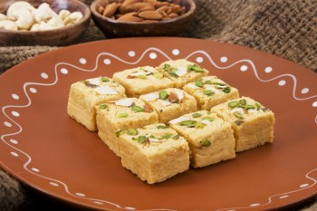 Recipe: Almond squares