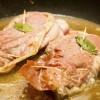 Veal involtini with prosciutto and scamorza: Involtini tal-vitella bil-prosciutto u scamorza