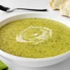 courgette soup with blue cheese: Soppa tal-qarabagħli bil-ġobon tat-tursina